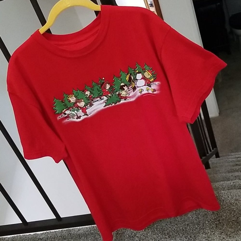 Peanuts Holiday T-Shirt - Picture 2 of 8